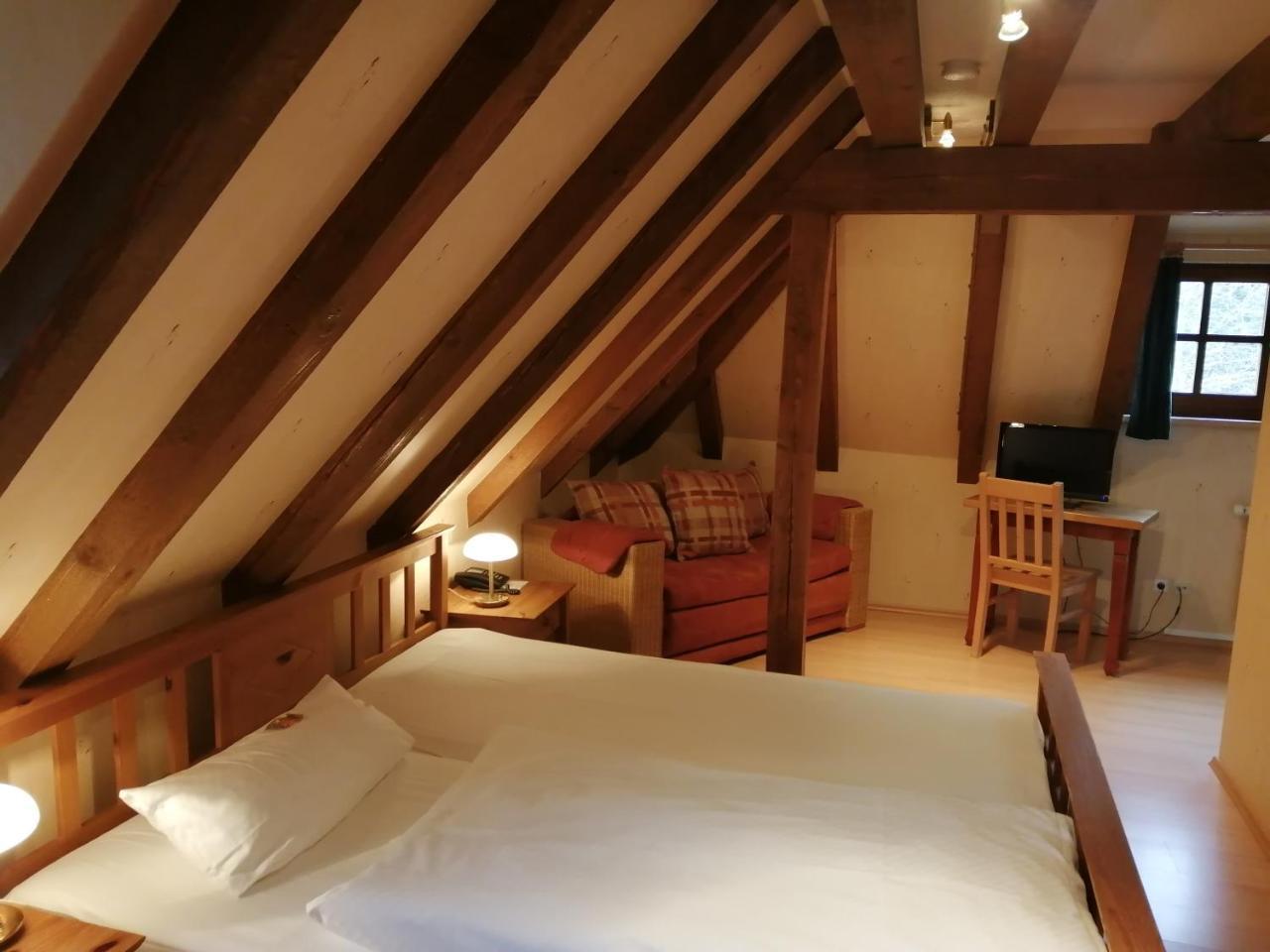 Der Lautenbachhof Bad Teinach-Zavelstein Buitenkant foto